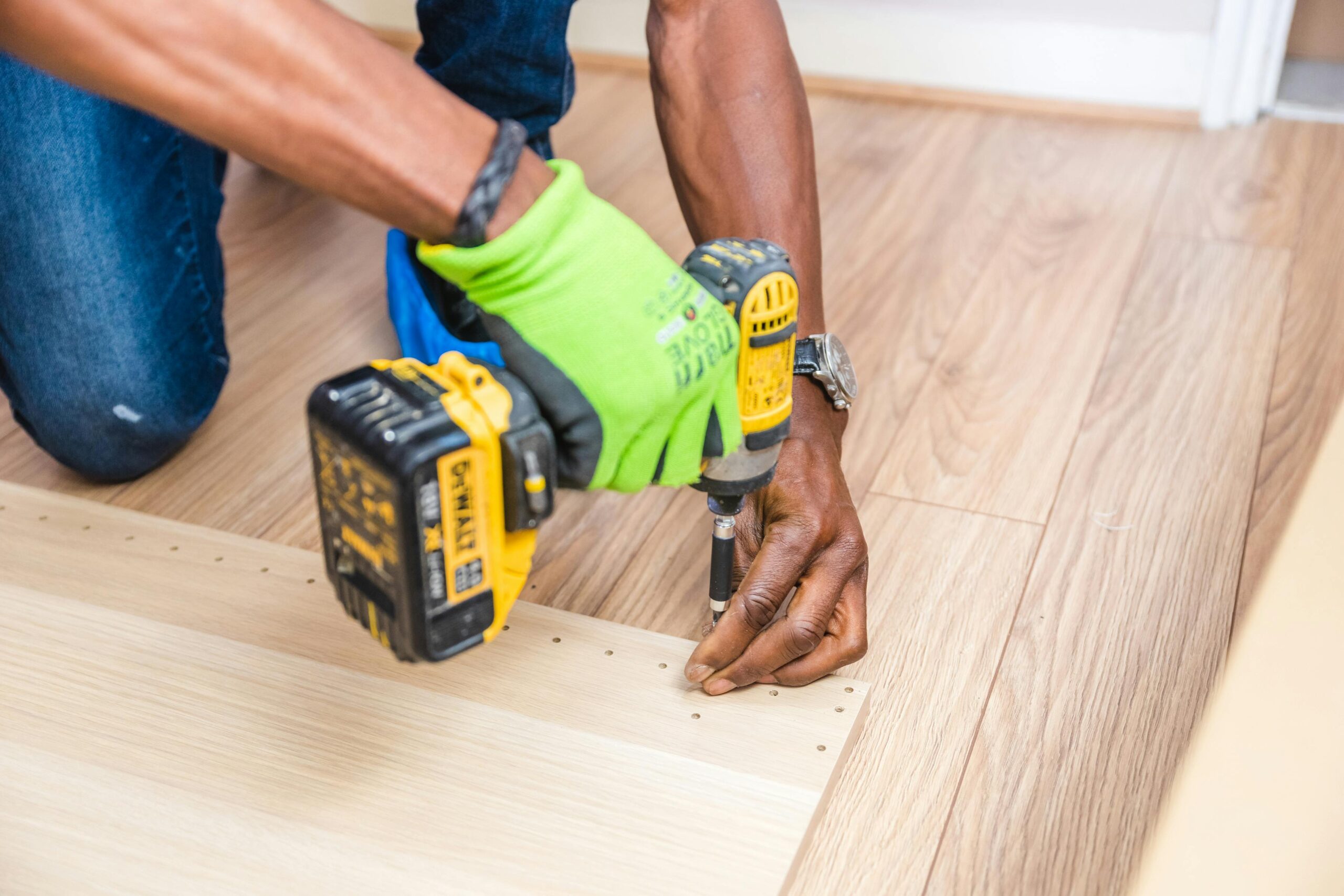pexels-bidvine-517980-1249610